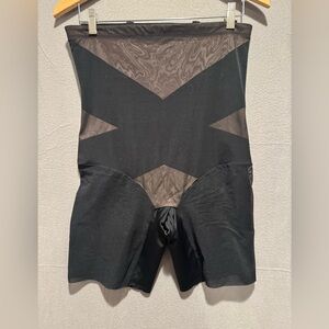 Honeylove Black and Brown Boxer Briefs